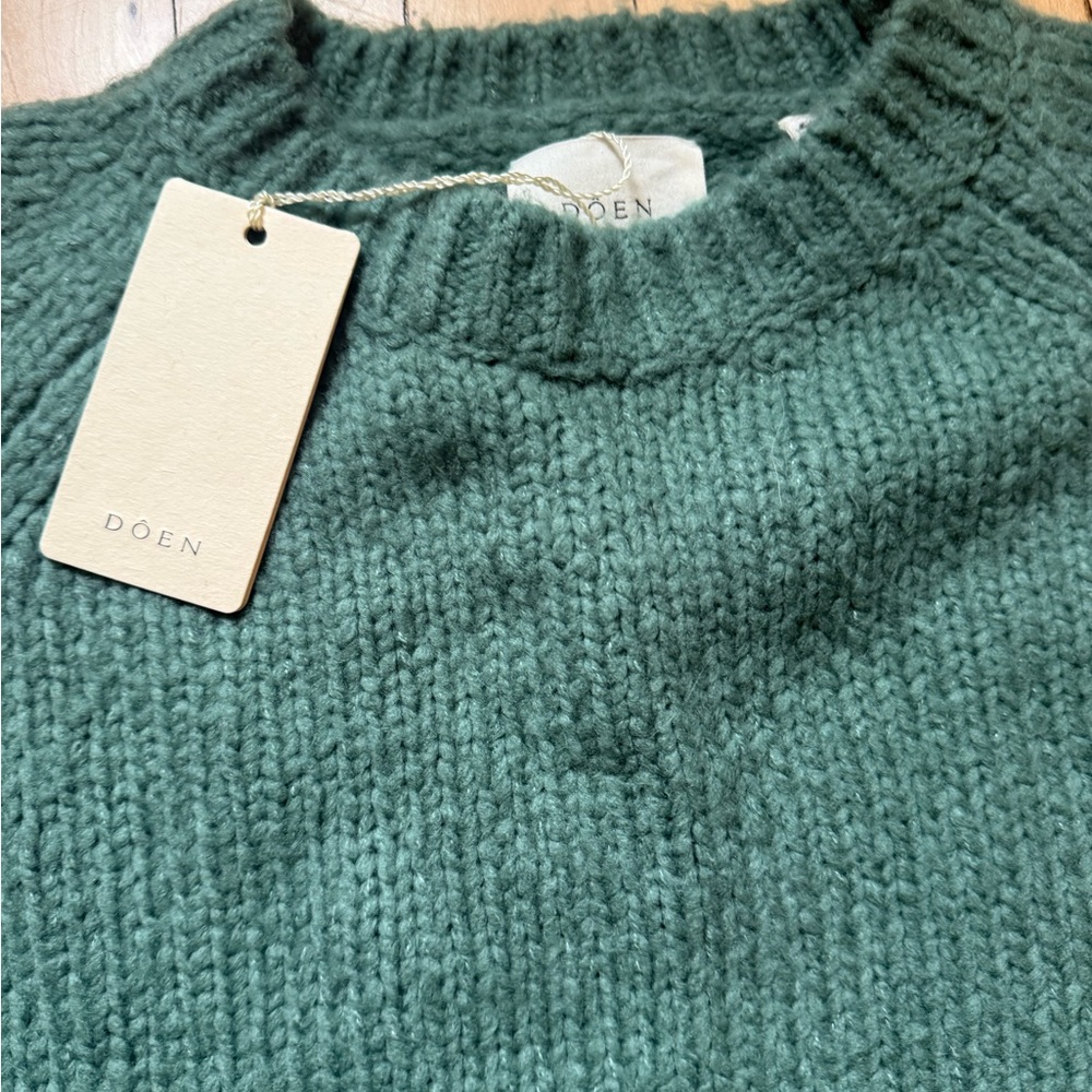 DÔEN IVA crewneck sweater in Valley Green Size Medium M NWT - Picture 7 of 9
